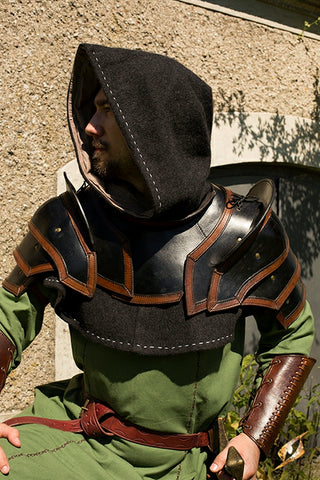 Shoulder Armour & Neck Guard - Black/Brown - Large