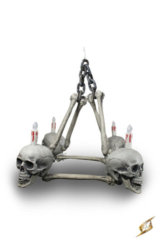 Chandelier 4 skulls